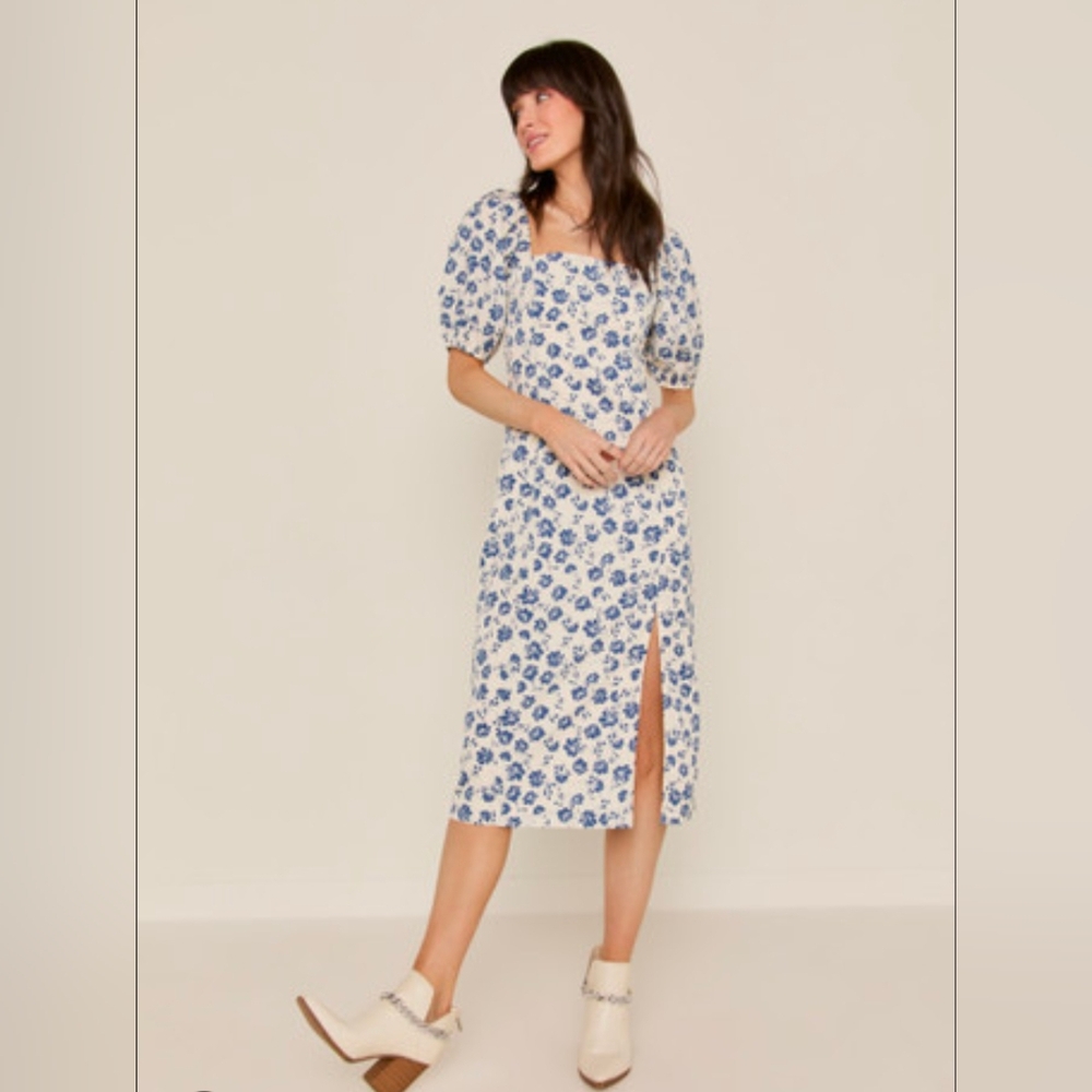 Francesca's Collections White Midi Dress with Blue Floral Pattern